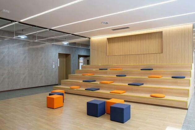 Hong Kong office furniture project